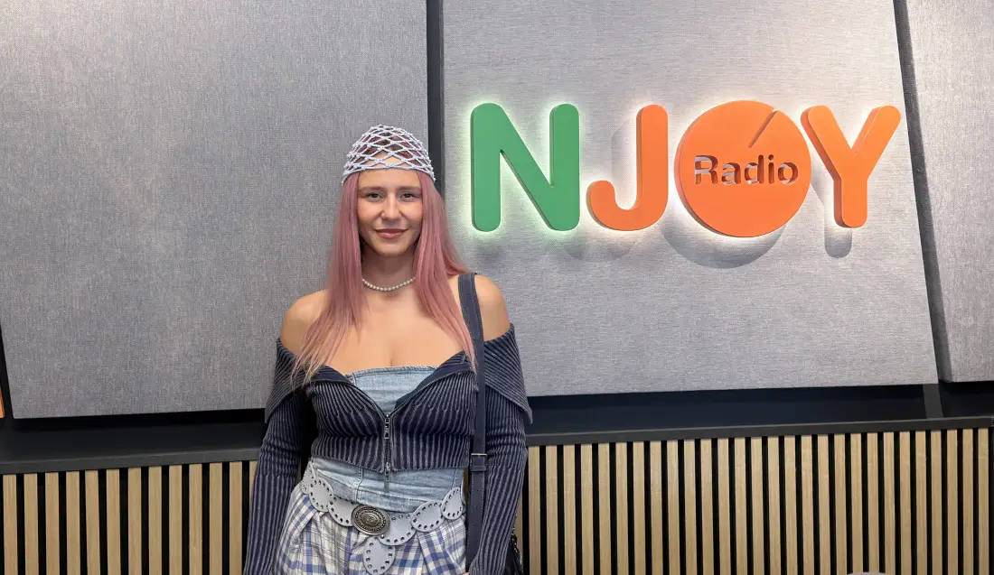 Мила Роберт гостува на радио N-JOY