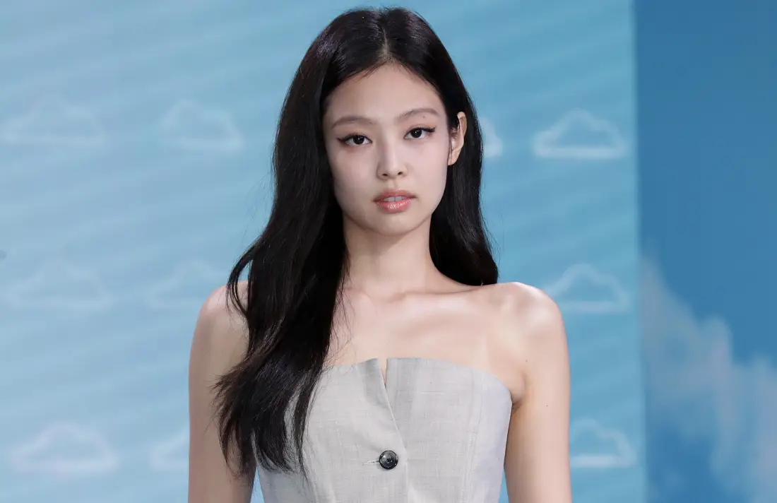 Jennie издава нов солов миниалбум