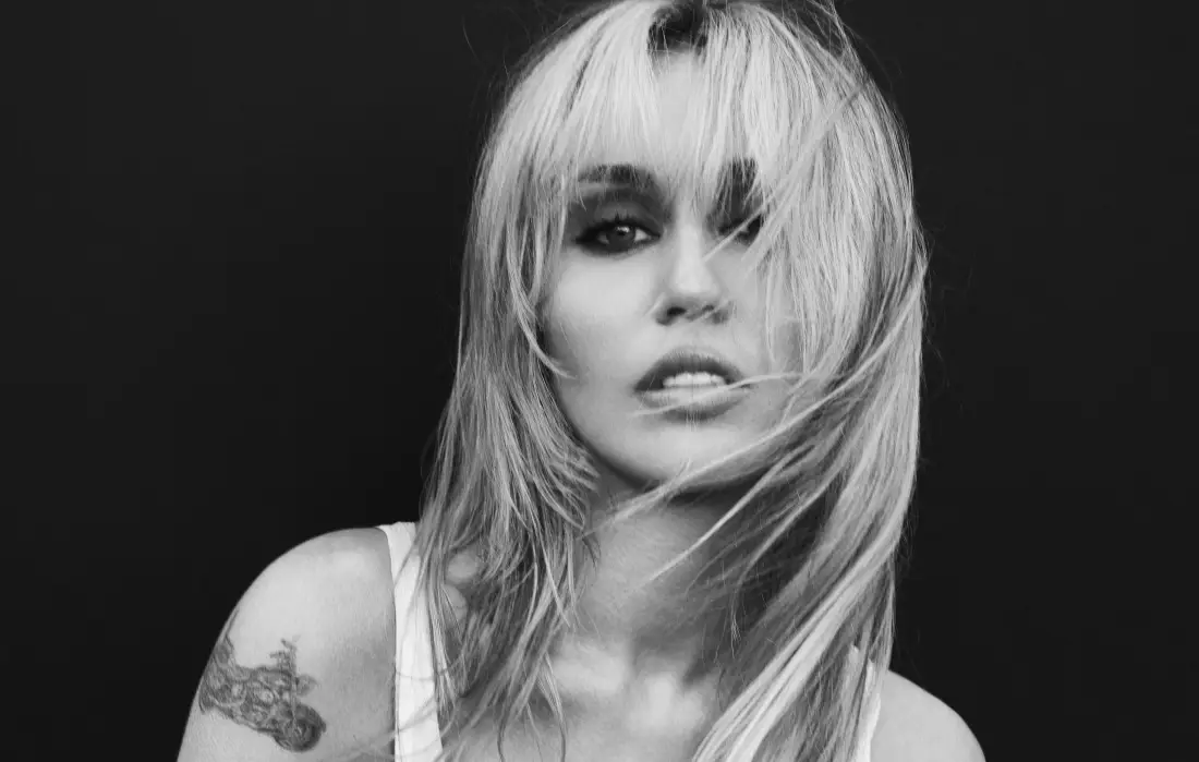 Излезе новият сингъл на Miley