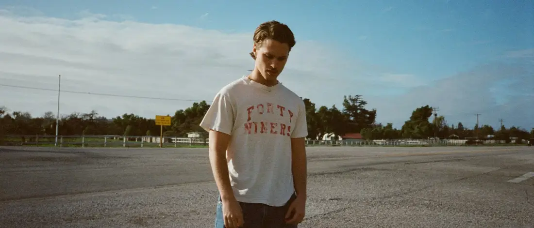 Ryan Beatty надгражда звученето си нов албум