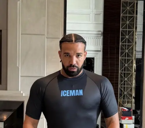 Drake разкри какво всъщност е мистериозното FOMO