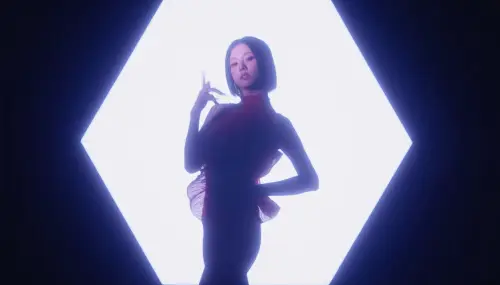 Jisoo пусна новата си песен